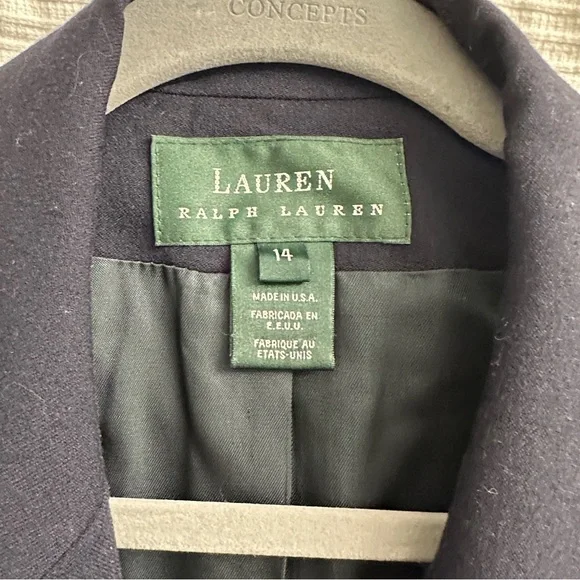 Ralph Lauren | Navy Blazer with Gold Buttons - Picture 5 of 6